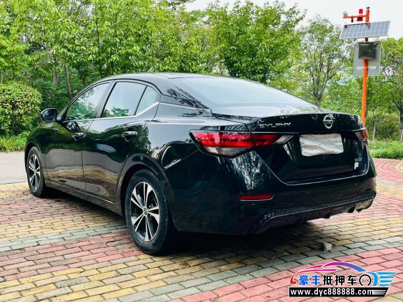 20年日产轩逸轿车抵押车出售