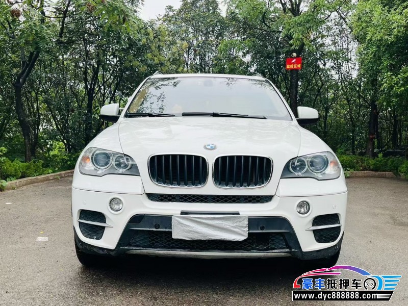 13年宝马X5轿车抵押车出售