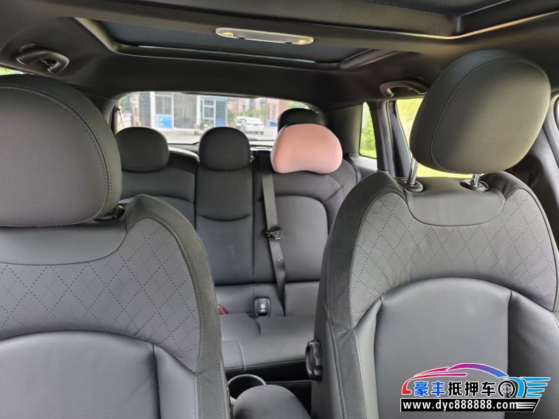 24年宝马MINI轿车抵押车出售