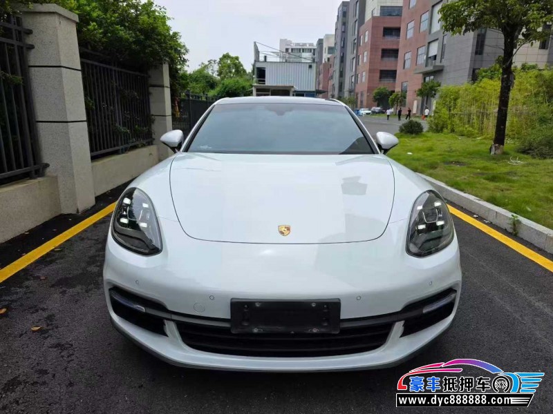 18年保时捷帕纳梅拉轿车抵押车出售