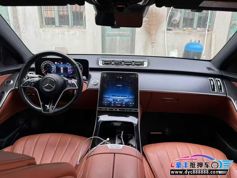 21年奔驰S轿车抵押车出售