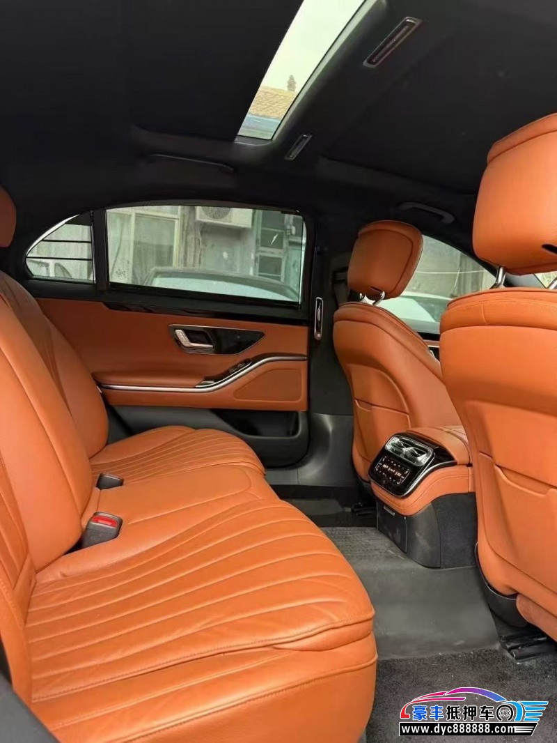 21年奔驰S轿车抵押车出售