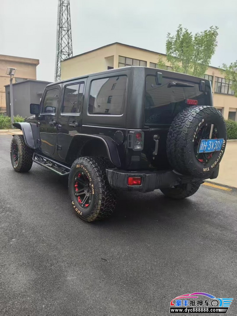 14年Jeep牧马人轿车抵押车出售