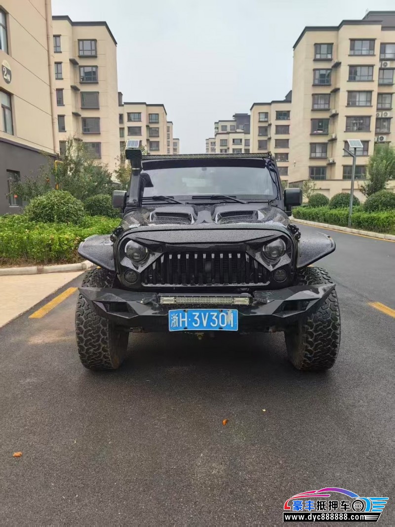 14年Jeep牧马人轿车抵押车出售