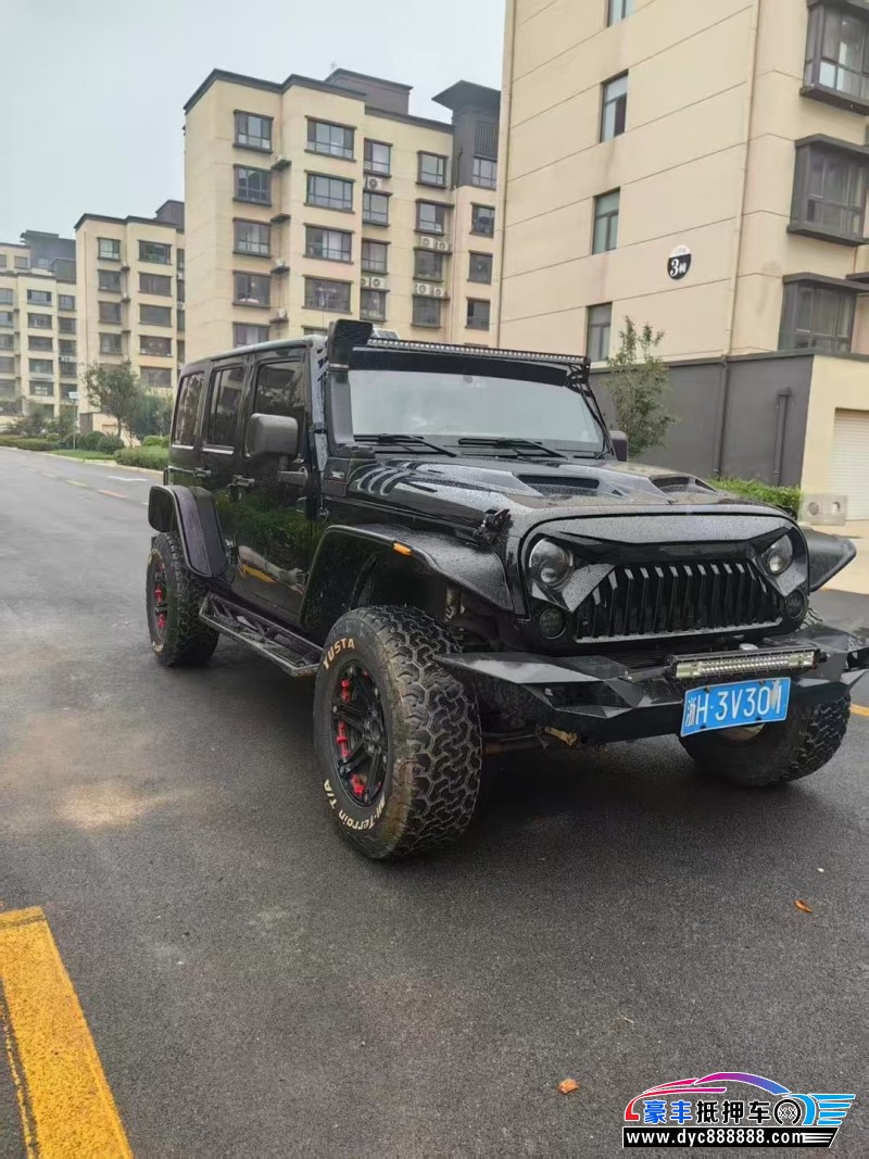 14年Jeep牧马人轿车抵押车出售