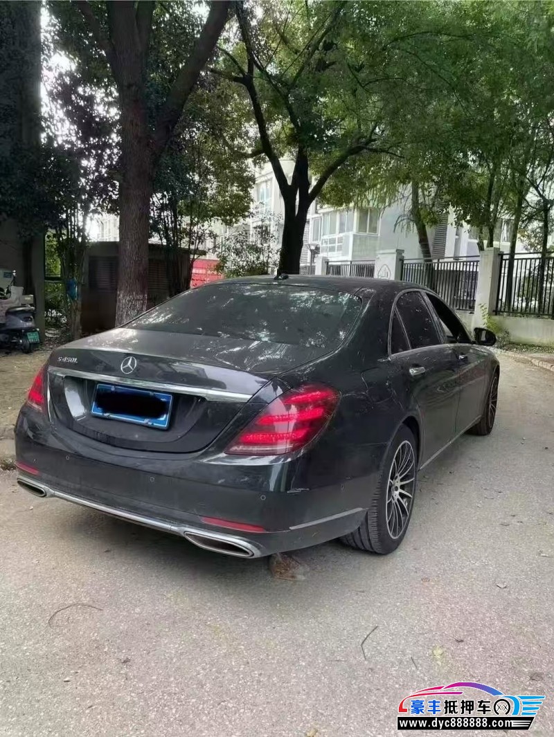 20年奔驰S轿车抵押车出售
