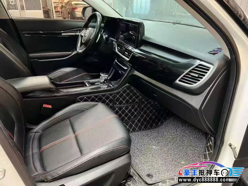 20年起亚KX3轿车抵押车出售