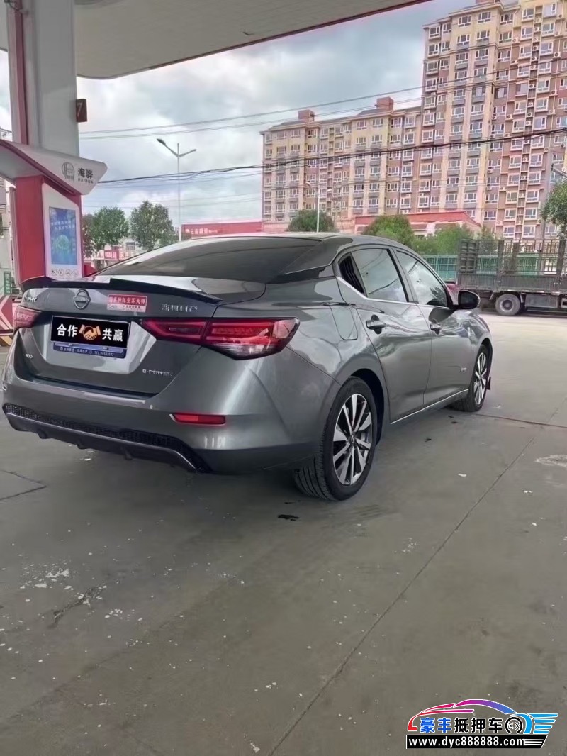 22年日产轩逸轿车抵押车出售