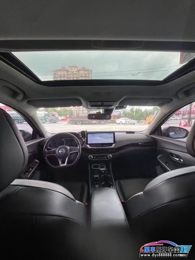 22年日产轩逸轿车抵押车出售