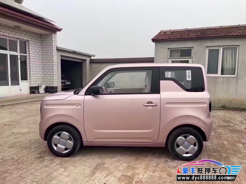 24年吉利熊猫轿车抵押车出售