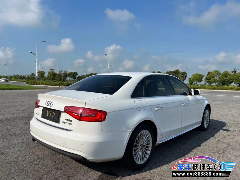 16年奥迪A4L轿车抵押车出售