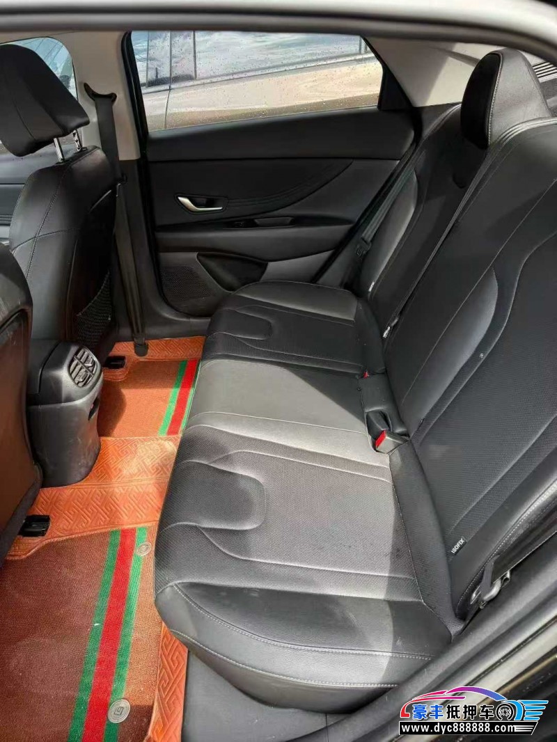 23年现代伊兰特轿车抵押车出售