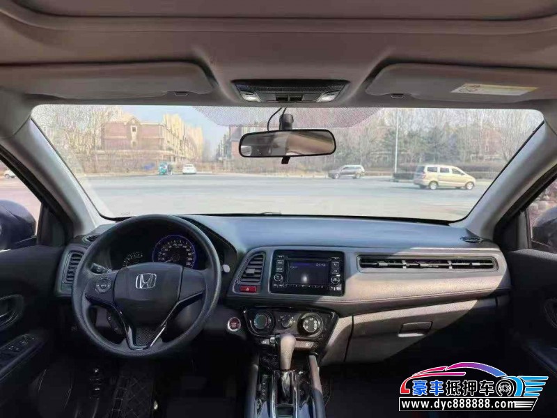 17年本田缤智轿车抵押车出售