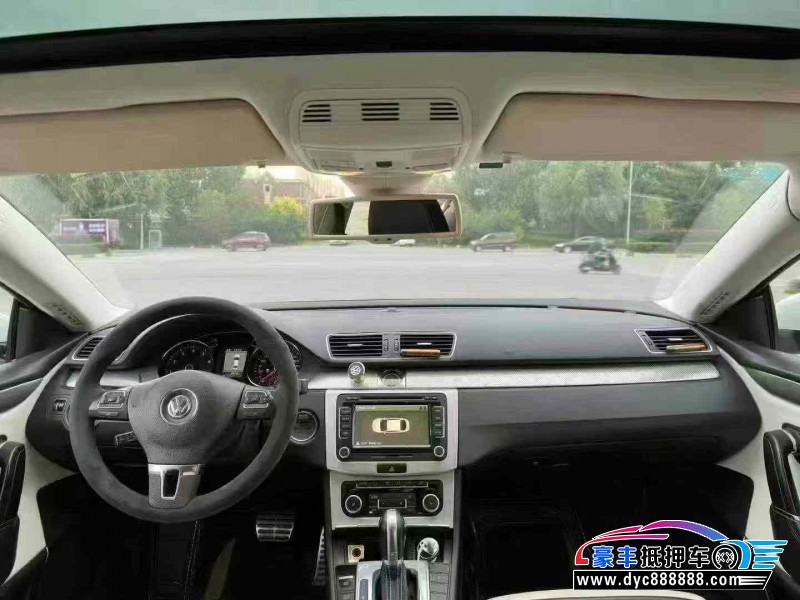 12年大众CC轿车抵押车出售