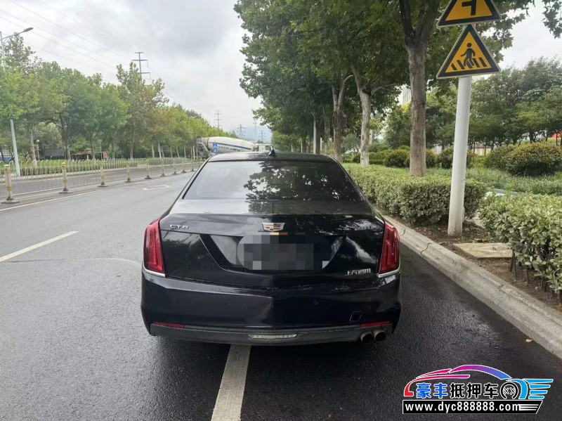 18年凯迪拉克CT6轿车抵押车出售