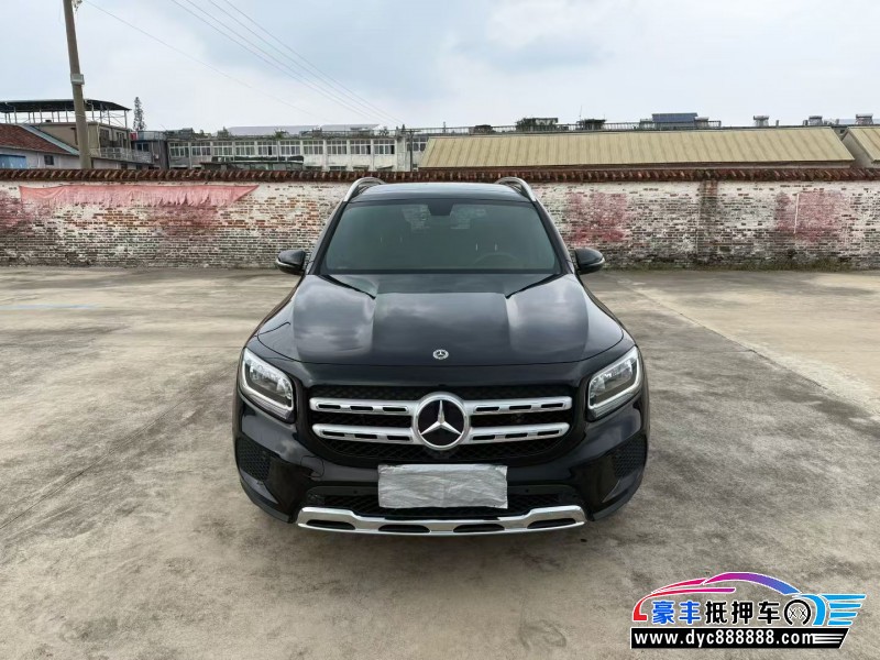 21年奔驰GLB轿车抵押车出售