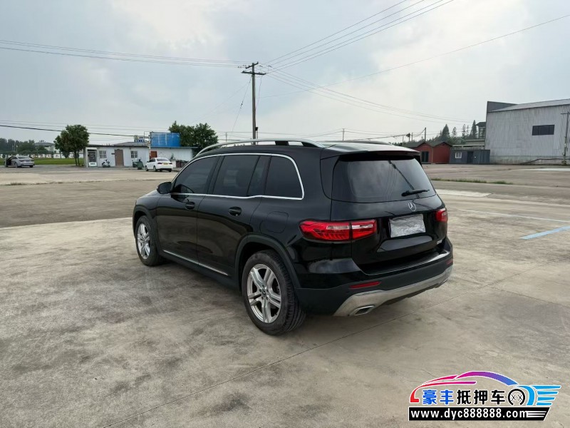 21年奔驰GLB轿车抵押车出售