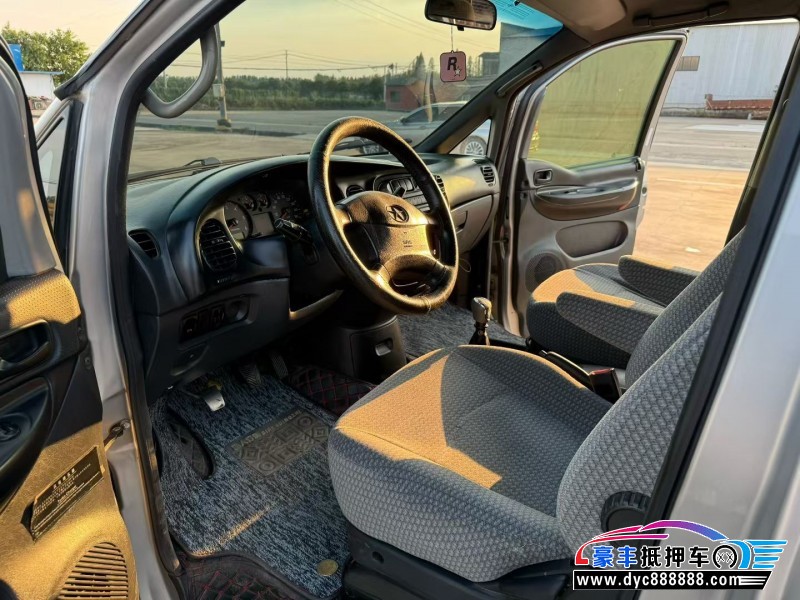 14年江淮瑞风轿车抵押车出售