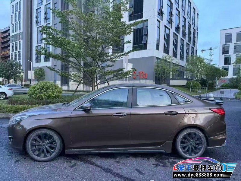 17年福特福睿斯轿车抵押车出售