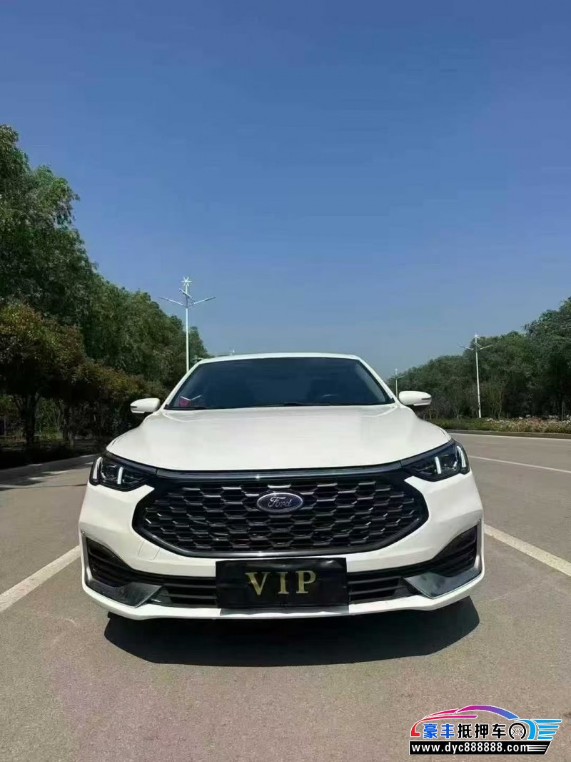 22年福特福睿斯轿车抵押车出售