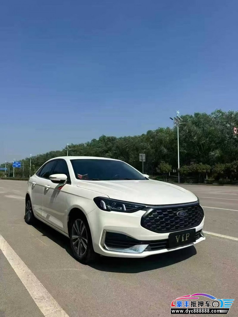 22年福特福睿斯轿车抵押车出售