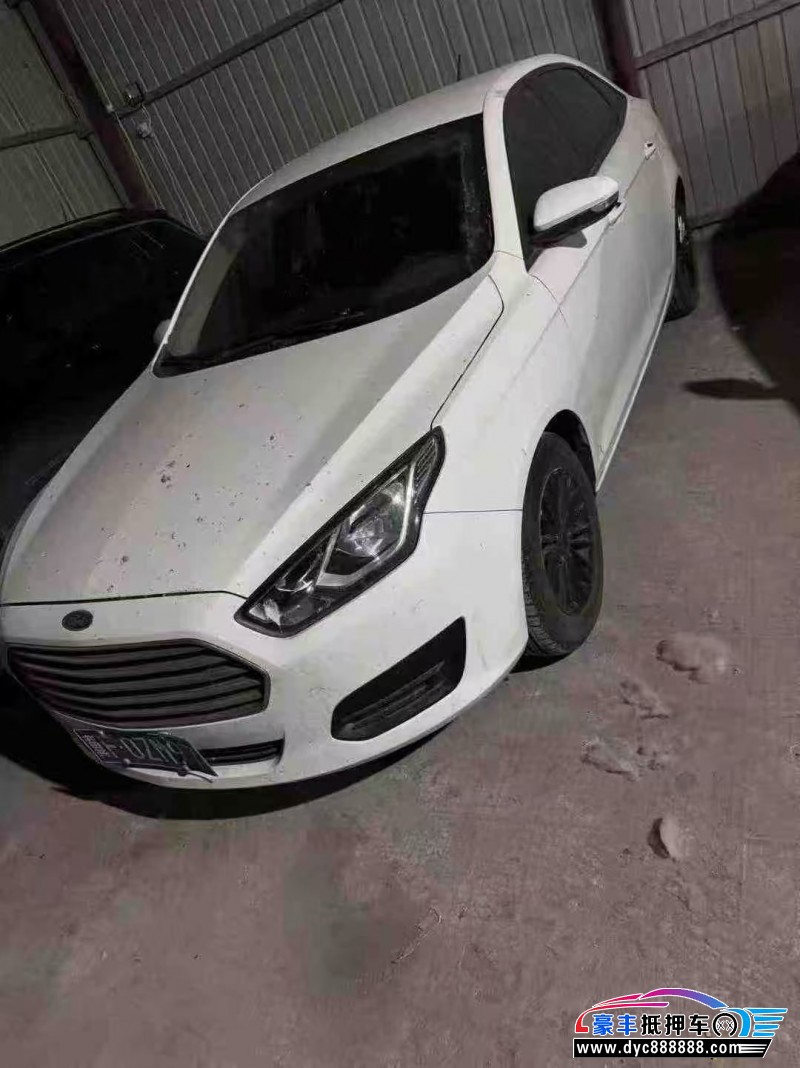 18年福特福睿斯轿车抵押车出售