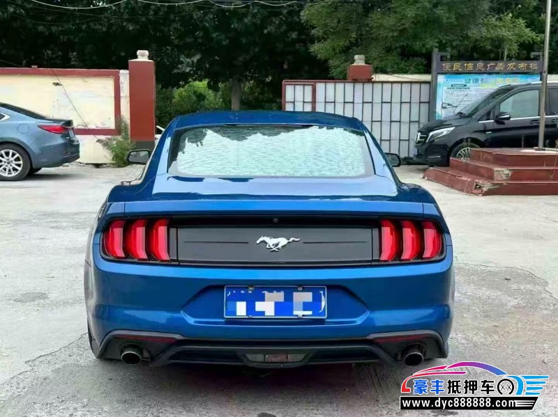 18年福特野马轿车抵押车出售