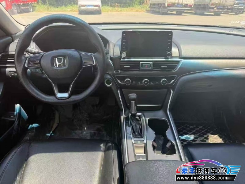 19年本田雅阁轿车抵押车出售