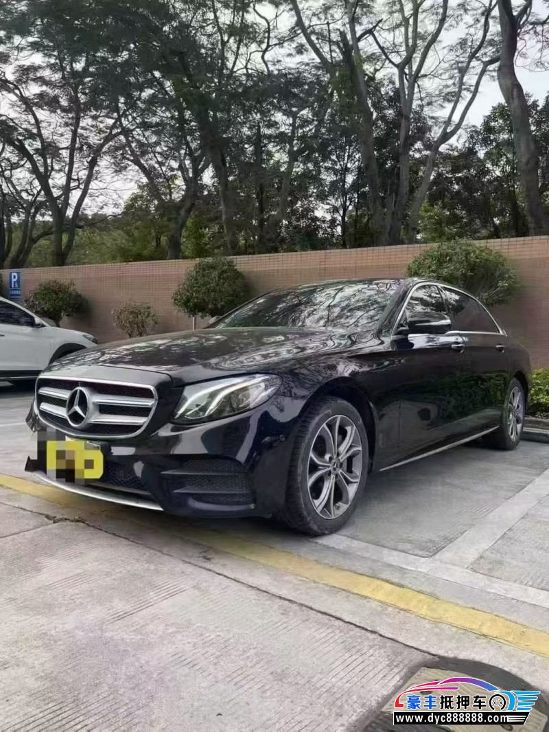 20年奔驰E轿车抵押车出售