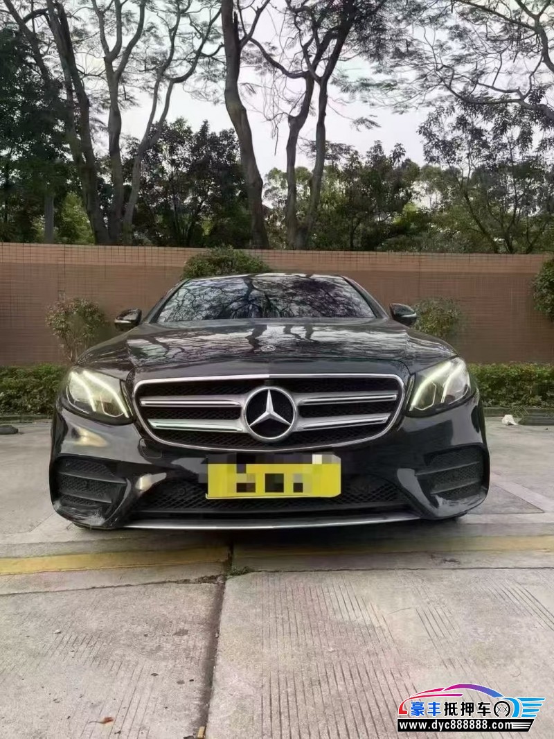 20年奔驰E轿车抵押车出售