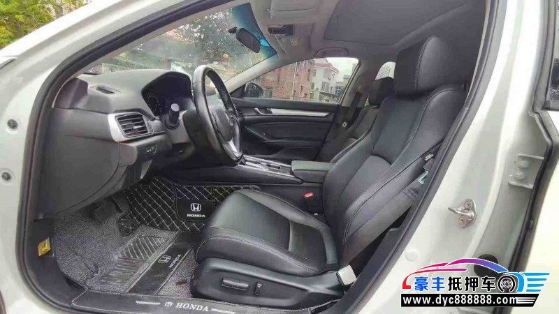 21年本田雅阁轿车抵押车出售