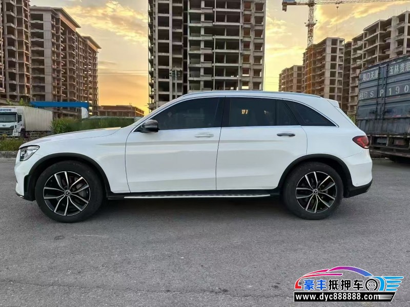 22年奔驰GLC轿车抵押车出售