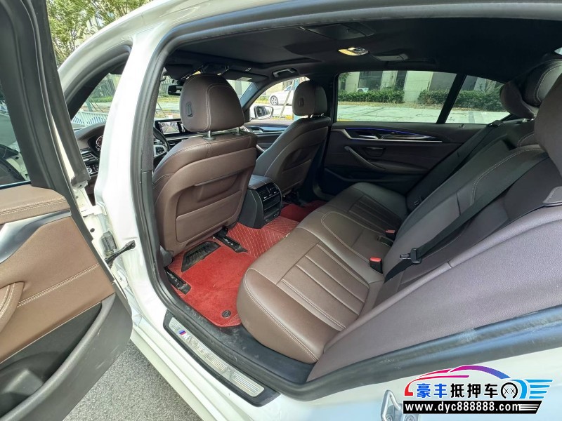 20年宝马5系轿车抵押车出售