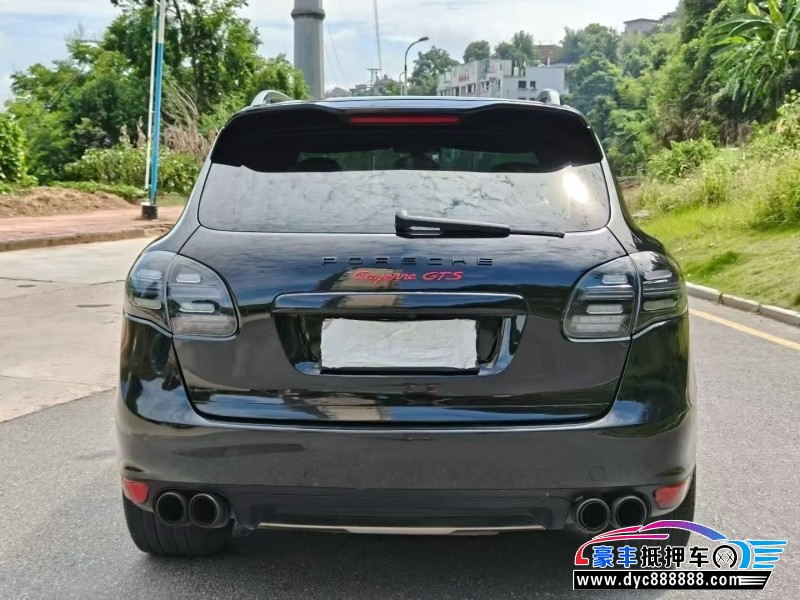 11年保时捷卡宴轿车抵押车出售