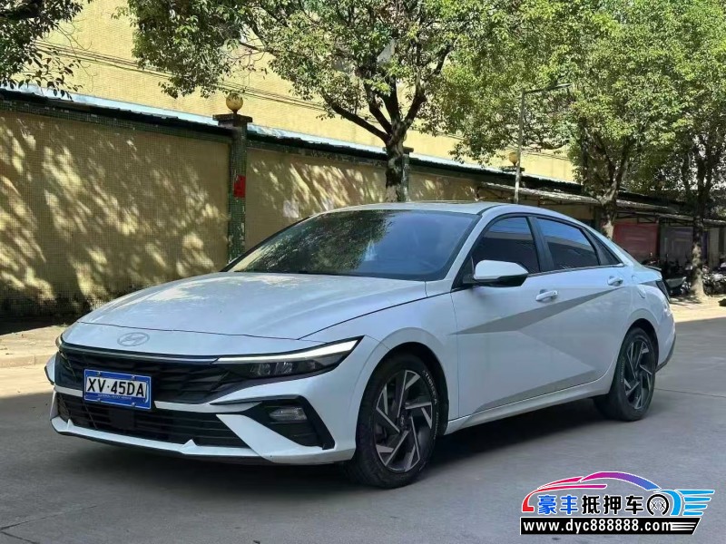 24年现代伊兰特轿车抵押车出售