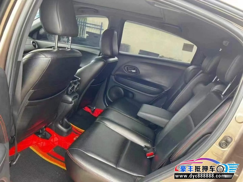 18年本田XRV轿车抵押车出售