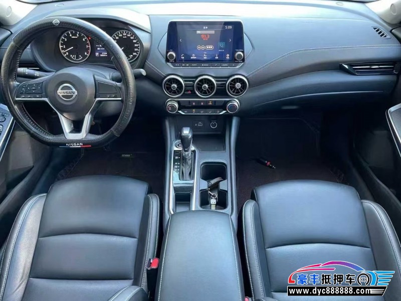 20年日产轩逸轿车抵押车出售