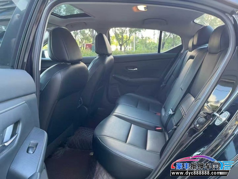 20年日产轩逸轿车抵押车出售