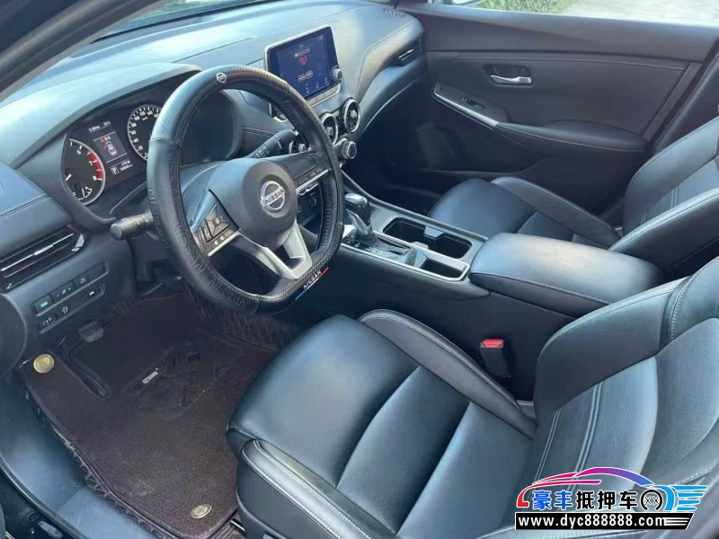 20年日产轩逸轿车抵押车出售