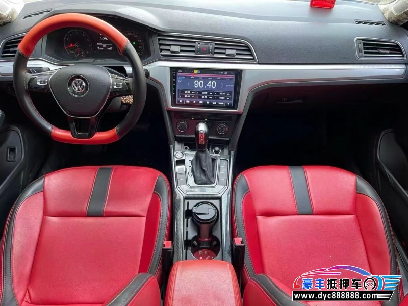 19年大众凌渡轿车抵押车出售