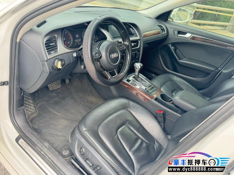 12年奥迪A4L轿车抵押车出售