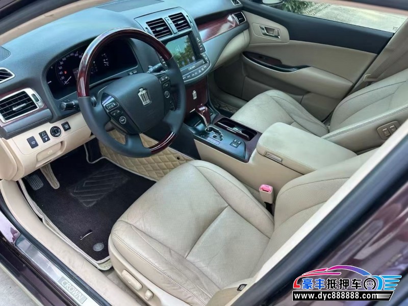 11年丰田皇冠(进口)轿车抵押车出售