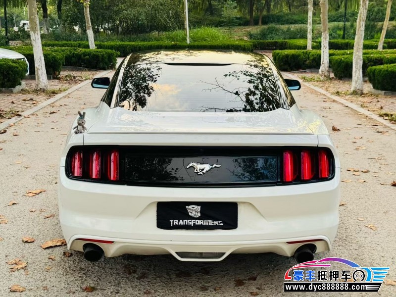 18年福特野马轿车抵押车出售