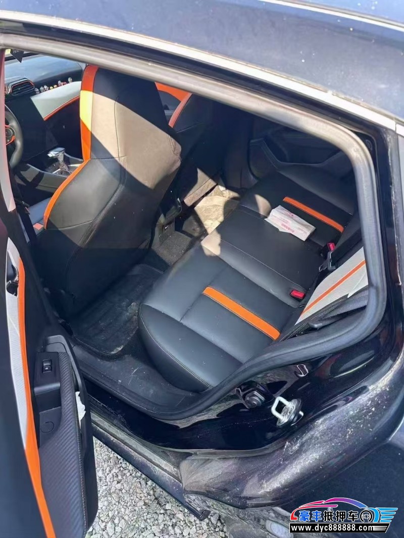 23年东风风神奕炫轿车抵押车出售