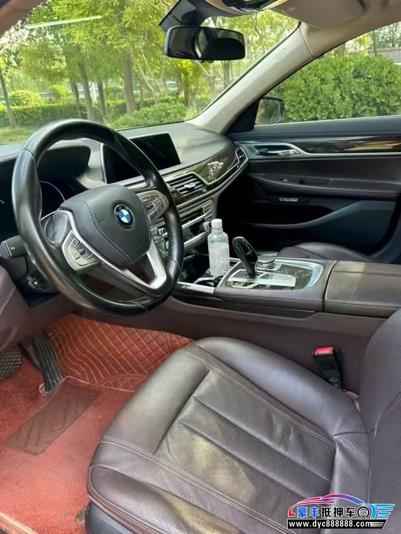 17年宝马7系轿车抵押车出售