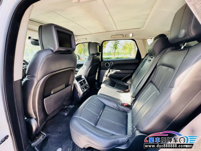 19年路虎揽胜运动版轿车抵押车出售