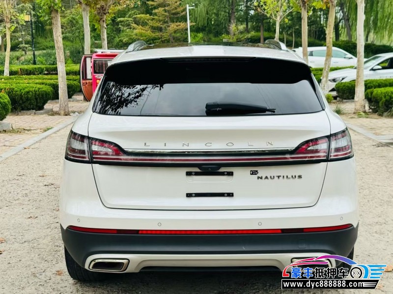 22年林肯航海家轿车抵押车出售