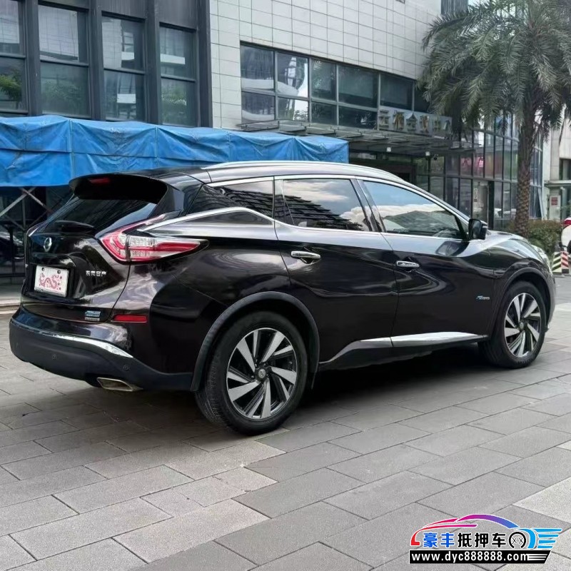 16年日产楼兰轿车抵押车出售