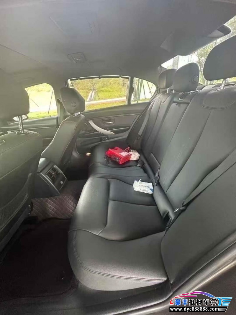 16年宝马3系轿车抵押车出售