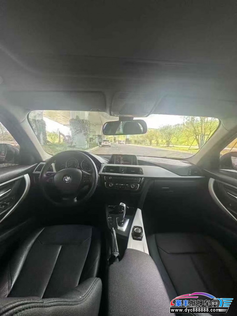 16年宝马3系轿车抵押车出售